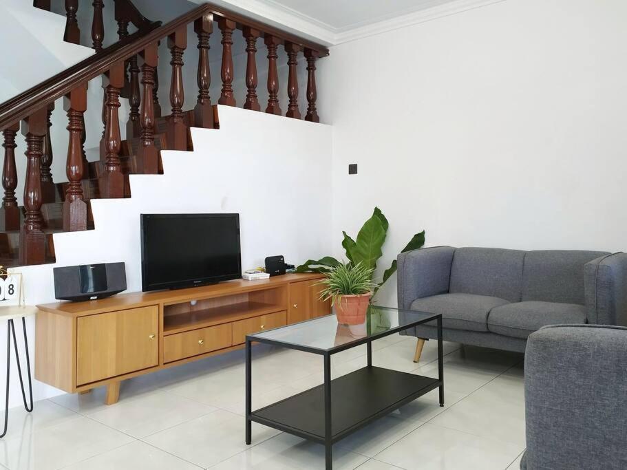 Grand Height Homestay 7A 10Pax 4Rooms Sibu Exterior foto